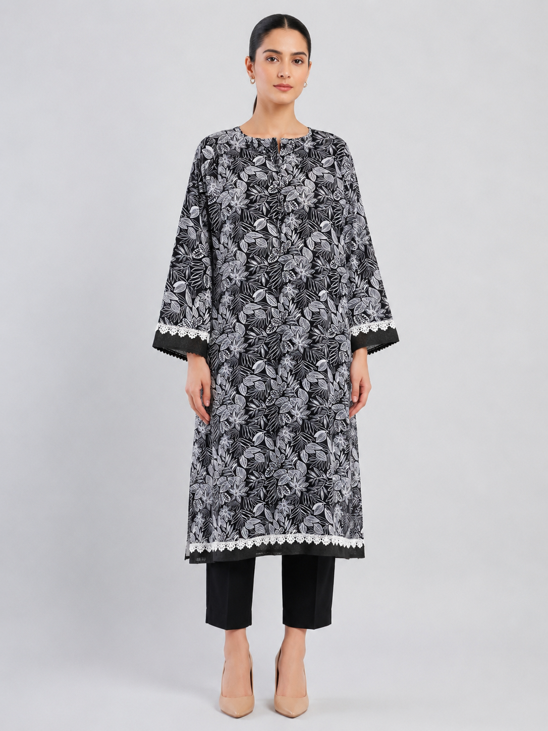 LOGIN 3 PIECE LAWN SUIT