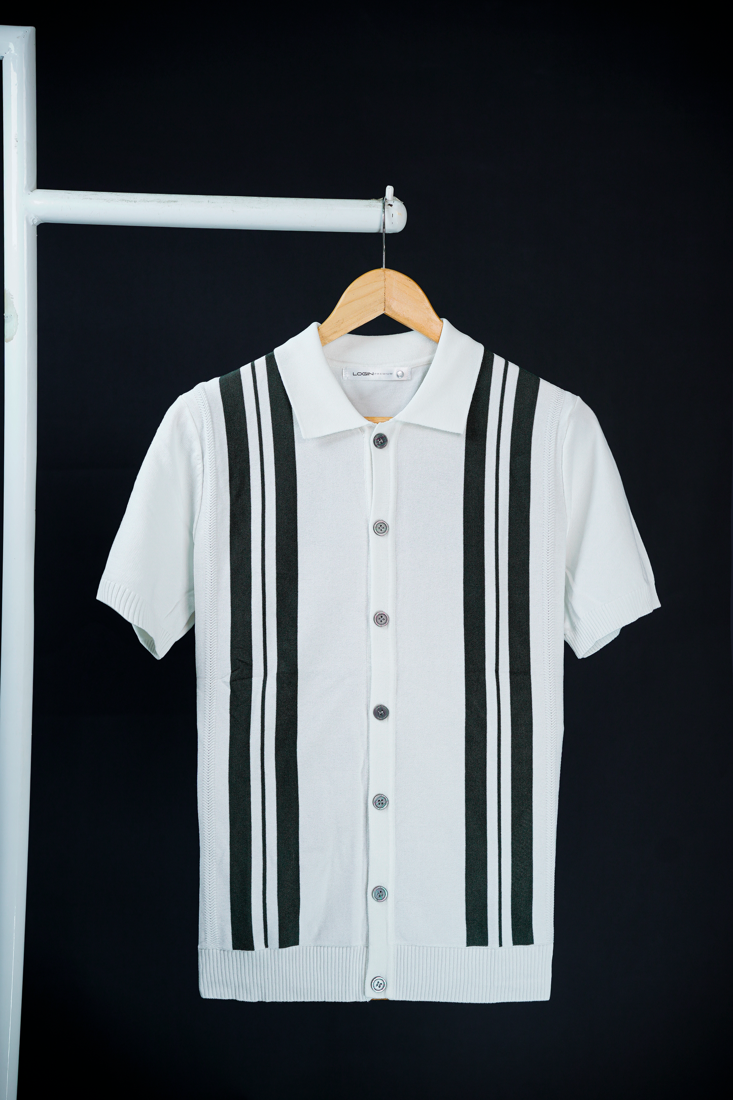 Login Old Money Knitted Polo