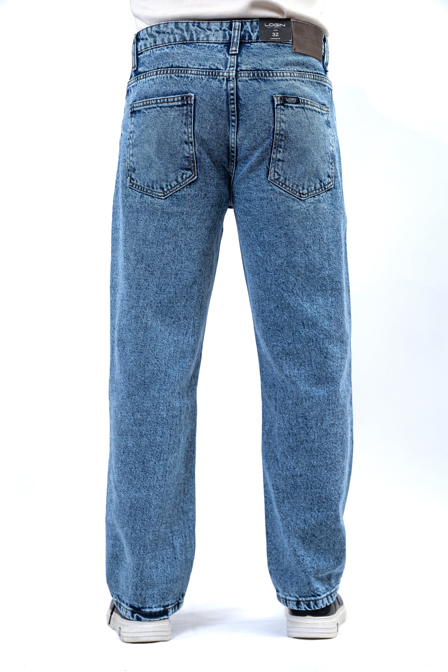 Men’s Relaxed Fit Denim Jeans – Light Blue