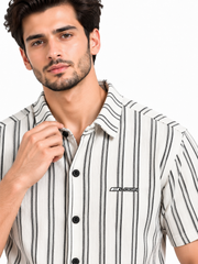 Men’s White & Black Vertical Stripe Short Sleeve Shirt