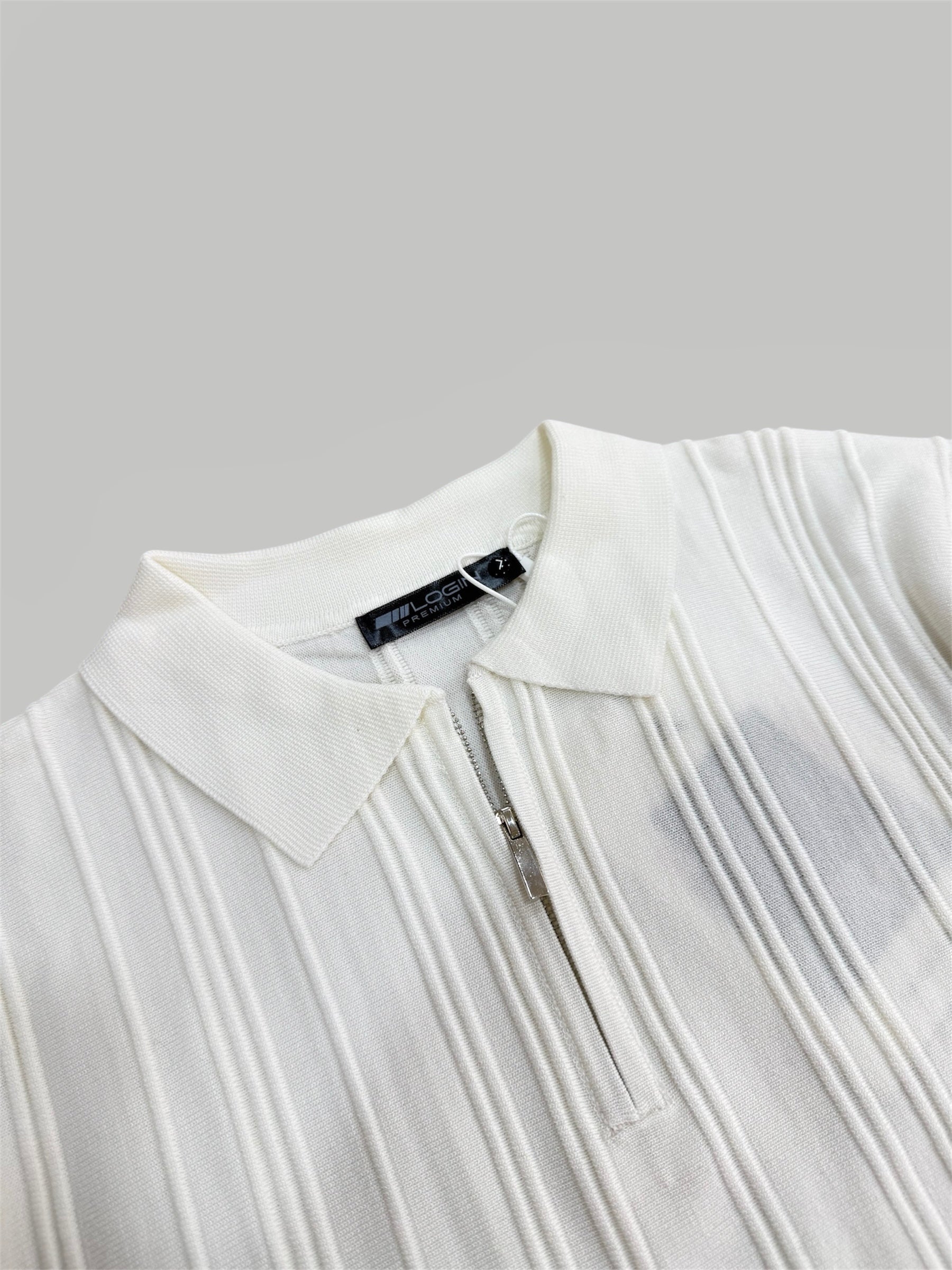 KNITTED POLO T-SHIRT