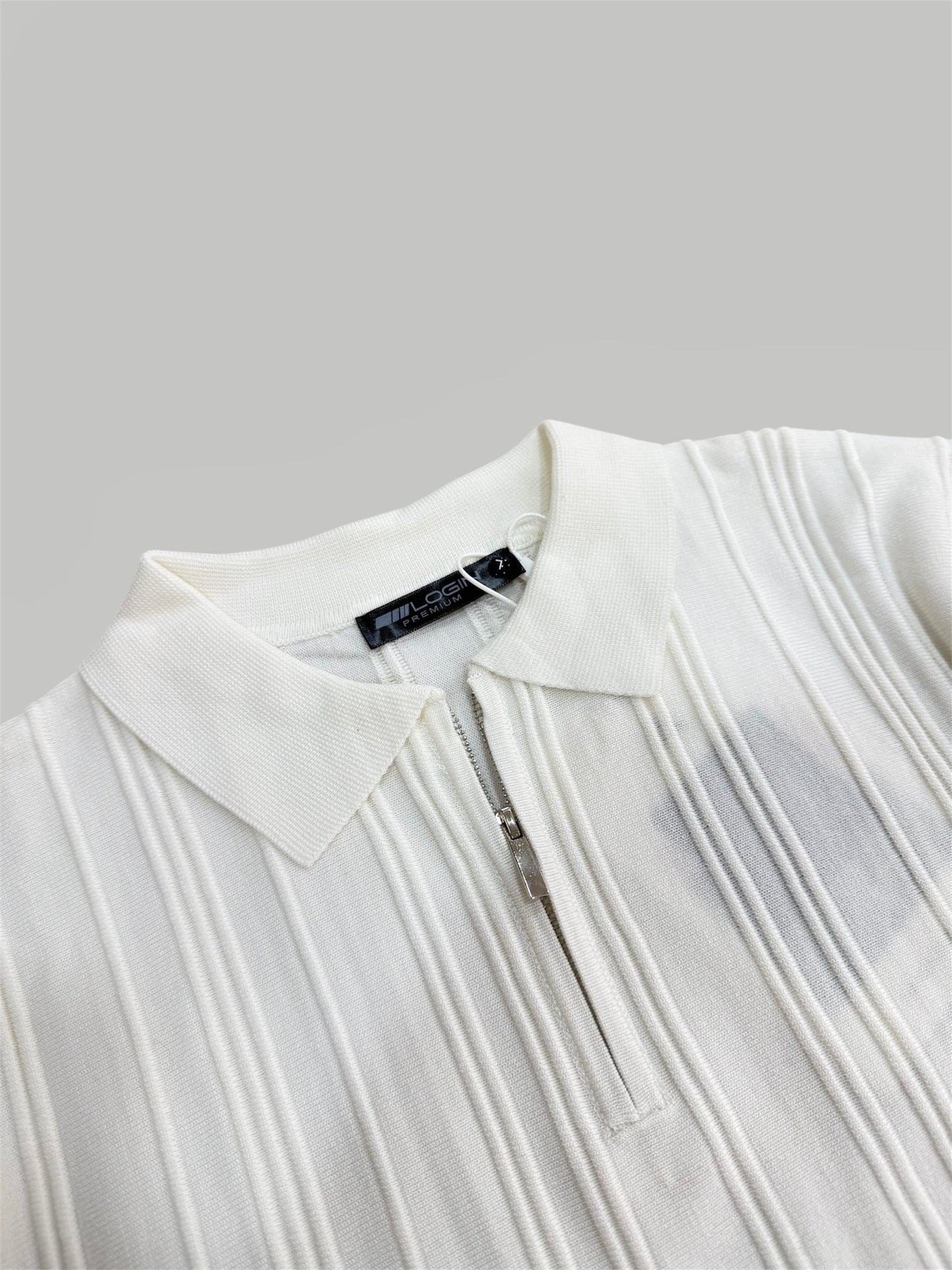 KNITTED POLO T-SHIRT