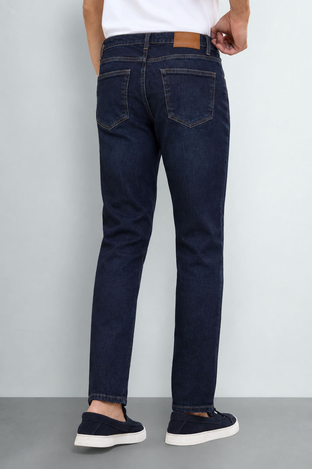 Men’s Dark Indigo Straight Fit Denim Jeans